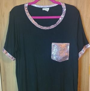 BiBi Brand w/Party Pocket T-Shirt